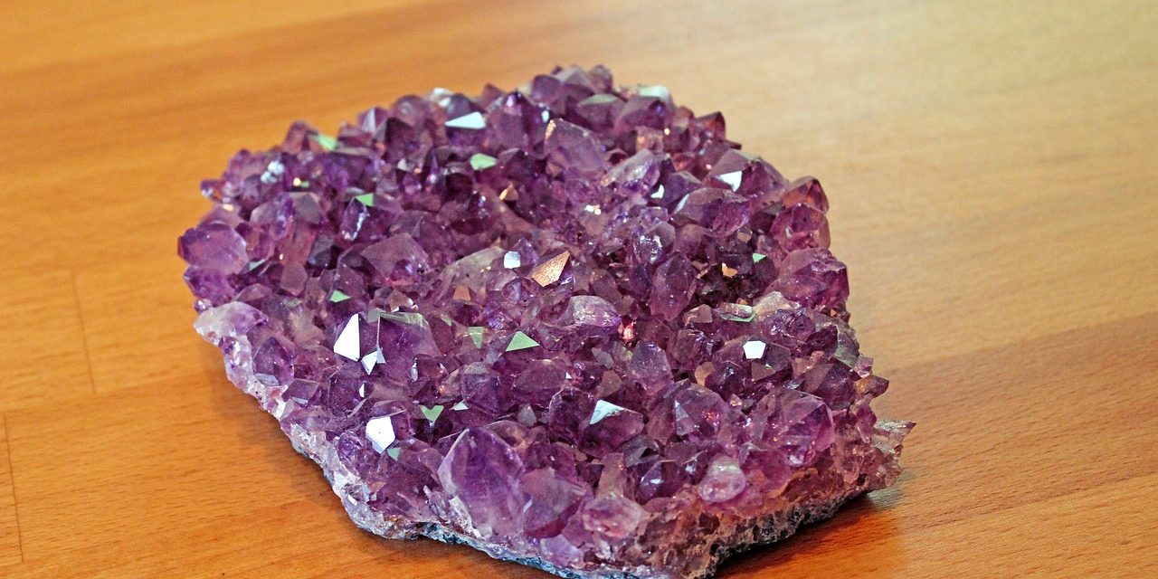 Using Crystals For The Law of Attraction